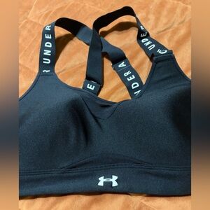 Under Armour Black Sports Bra with Logo Straps